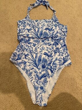 Girls Blue & White Floral halter top One-Piece Swimsuit sz 14 nwot